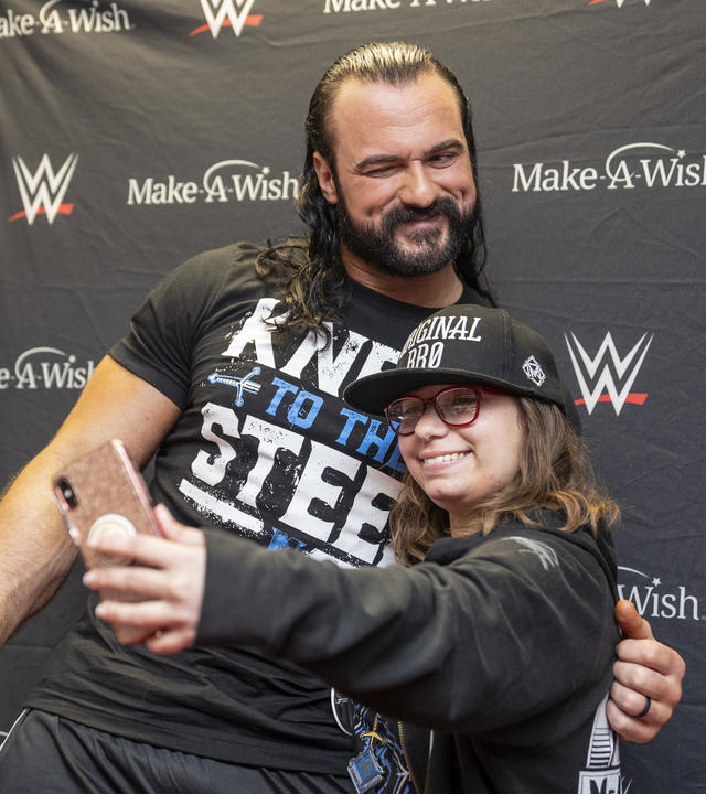 Giovanna and Drew McIntyre 